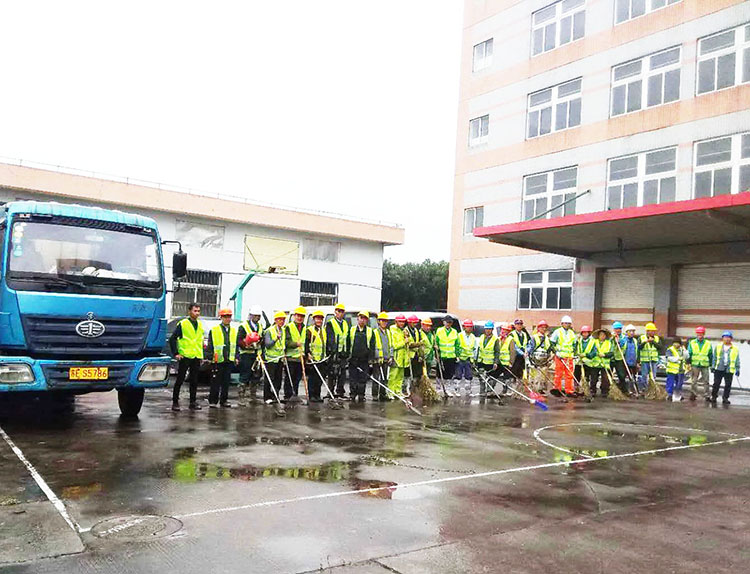 施工現(xiàn)場晨會(huì)